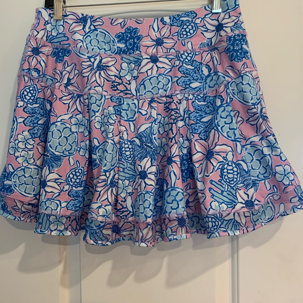 Gottex Sport Skort in a Turtle Print
Sz Large